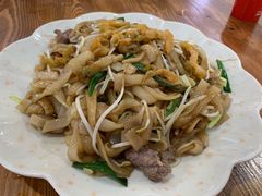 干炒牛河-南记食粥坊·宵夜大排档(莲花总店)