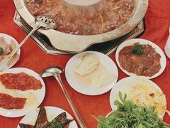 -山城年华老火锅(玉林店)