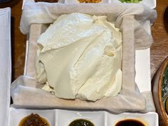 -95号酱骨·一块豆腐(展春园西路店)