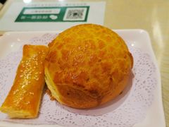 香港菠萝油包-香港威特瑞茶餐厅(小白楼音乐厅店)
