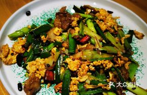 Stir-Fried Pork with Green Pepper