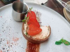 -Brut Eatery悦璞食堂(建国东路店)