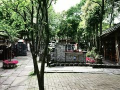 -土砂锅生态山庄·非遗砂锅雅鱼