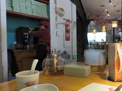 -偶屋里钵少爷(时代广场店)
