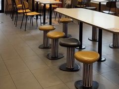 -麦当劳(健德桥得来速店)