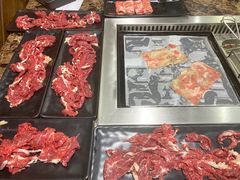 -牛里牛气· 榴莲海鲜鲜牛肉自助火锅·烤肉(横岗店)