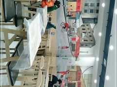 -江城燕子大排档(江汉路步行街店)