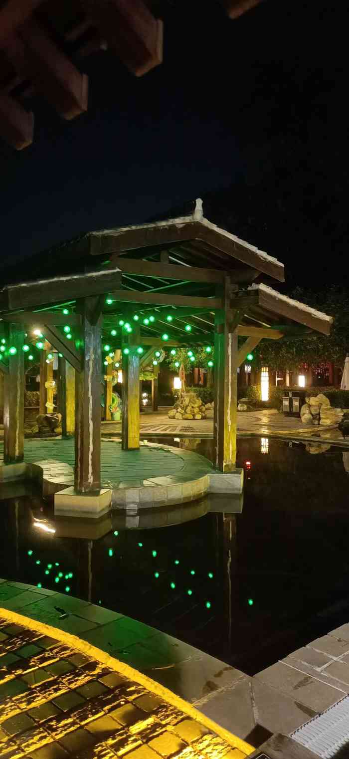 西港航空酒店(西安南山温泉店)-"地方不好找,在很深的巷子里,但是环境