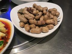 -龙巢盱眙龙虾·牛蛙·烧烤宵夜(八卦岭店)