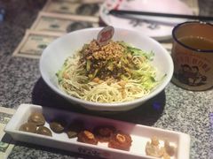 重庆凉面-蘭奢雅集·江浙菜(青山江滩店)