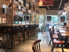 大堂-苗小坛酸汤鱼(酒仙桥店)