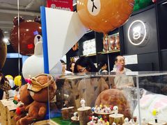 -LINE FRIENDS Garosu-gil Flagship Store