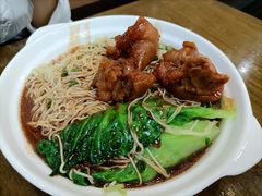 猪手竹升捞面-七叔公面家(拱北口岸店)