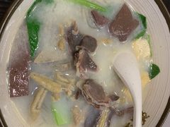 -鸭味先老鸭粉丝馆(瑞金路二号四号小区店)