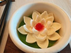 一朵千娇照水白莲-蘇锦宴·淮扬菜烤鸭·小院(三元桥霄云路店)