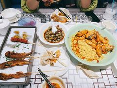 -靓虾二哥长沙地标小龙虾(五一广场店)
