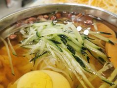朝鲜冷面-石记东北风味烤肉(系马桩第二分店)