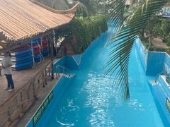 -龙脉温泉室内游泳馆