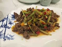 小炒黄牛肉-九头鸟酒家(四道口店)