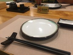 餐具摆设-寿喜烧火锅