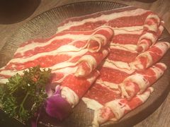 澳洲霜降雪花牛肉-老鼎旺安格斯牛肉火锅(衡艺广场店)