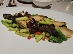-潮民公馆(BFC外滩金融中心店)