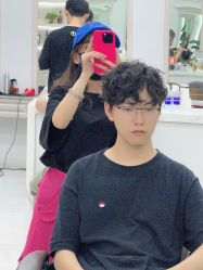 -尤司男士国潮理发馆