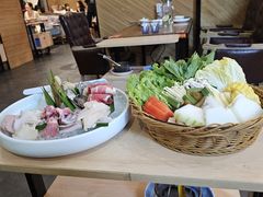 -樾餐厅泰式海鲜火锅(民歌湖店)