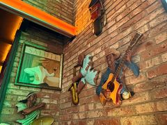 -Famous肥猫墨西哥音乐餐吧(五棵松华熙LIVE店)