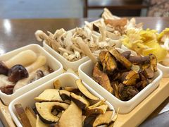 -菌乡缘·野生菌蒸汽鱼火锅(江边夜市店)