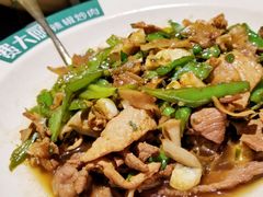 -费大厨辣椒炒肉(高铁吾悦广场店)