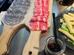 -辣伍鲜毛肚老火锅(元一店)