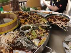 -日进一片海.生腌海鲜火锅.宵夜烧烤(三里屯总店)