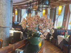 -八府香鸭·啫啫煲(华山路店)