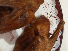 红烧乳鸽-君德澜酒家·创意粤菜(金山谷店)