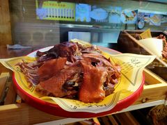 -闯关东东北农家菜(崂山石老人店)