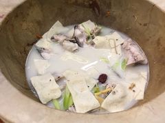 -滇香肴·云南菜蒸汽石锅鱼(云南北路店)