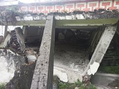 -四川汶川特大地震漩口中学遗址