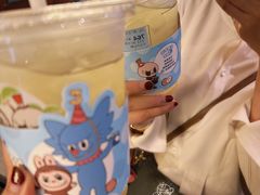 -瑞幸咖啡(江汉路中山大道店)