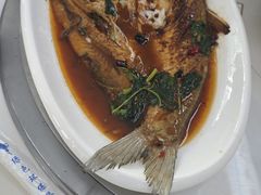 -丹水桥地锅鱼·翘嘴鲌·地方特色全鱼宴(丹江口大坝店)