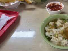 -张阿三馄饨店