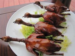 梅香乳鸽-悦湖公馆