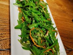 五彩花菇荷兰豆-云海肴·汽锅鸡·云南菜(领展购物广场·中关村店)