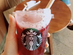 冰摇红梅黑加仑-星巴克臻选(深圳金光华店)