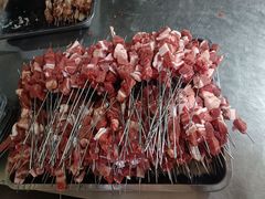 -老广烧烤(骆驼山康馨园店)