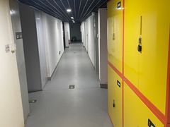 -资和信百货商场
