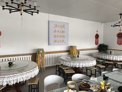 -天天向上素食餐厅(五台山店)