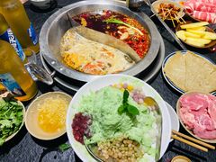 -四小区火锅·巷子里的重庆火锅(花照壁店)