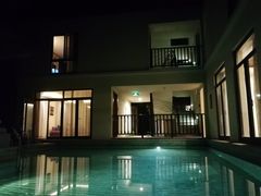 -三亚亚龙湾五号度假别墅酒店
