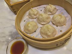 鲜肉小笼包-丰和日丽(瑞虹天地月亮湾店)